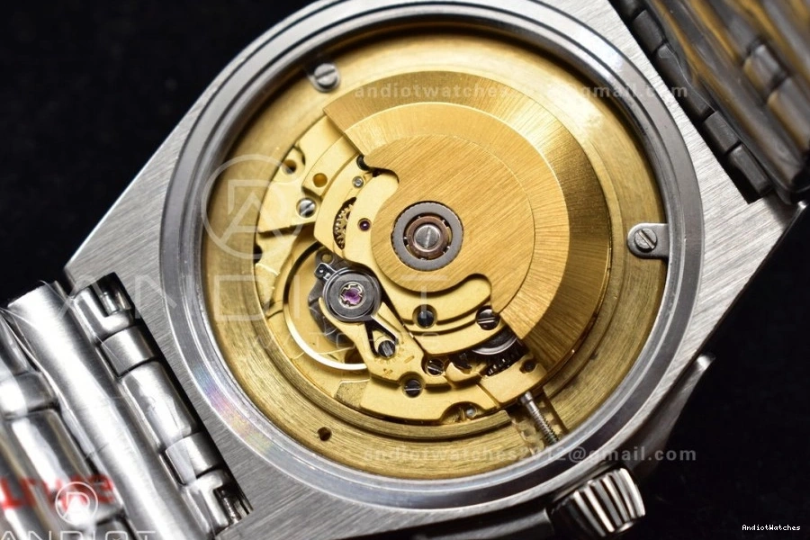 Factory 532 Chronomat Best Automatic BLS On Edition 1:1 A 40mm Breitling GMT White SS Bracelet Dial HighPerformance 0320